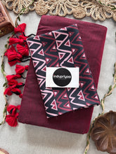 Marun Handloom Cotton Saree With Triangle Print Blouse